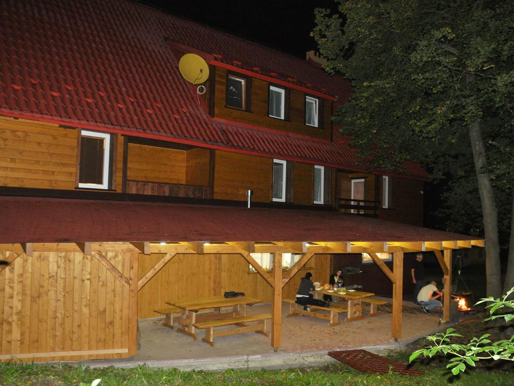Dom Goscinny Jawor Czarnypotok Krynica Zdroj Exterior photo